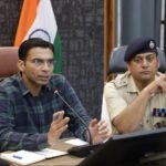 प्रधानमंत्री के प्रस्तावित जनपद भ्रमण कार्यक्रम को लेकर जिला प्रशासन अलर्ट ! जिलाधिकारी ने दिए आवश्यक निर्देश…..