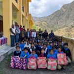हेल्प क्रॉस ट्रस्ट देहरादून ने जरूरतमंद बच्चों को पाठ्य सामग्री की वितरित