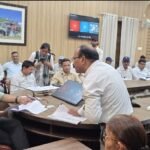 बुजुर्ग पिता से मकान की रजिस्ट्री पत्नी के नाम कर खर्चा देने से मुकरा बेटा, भरण पोषण एक्ट में वाद दर्ज……