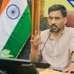 ठोस अपशिष्ट प्रबंधन में लापरवाही बर्दाश्त नहीं, अनधिकृत डंपिंग व मानकविहीन प्लांटों पर होगी कड़ी कार्रवाई-डीएम