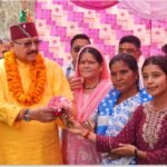 जनकल्याणकारी योजनाओं एवं सेवाओं का लाभ अंतिम छोर पर खड़े व्यक्ति तक पहुंचे  : महाराज