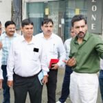 डीएम ने धरातल पर उतरकर जांची सड़कों की स्थिति, 15 अक्टूबर तक सभी सड़कों को गड्डामुक्त करने के निर्देश