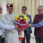 पर्यटन मंत्री महाराज से मिले साउथेम्प्टन विश्वविद्यालय, लंदन के छात्र-छात्राएं